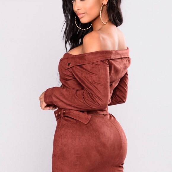 Off the shoulder suede dress - Picture 3 of 4